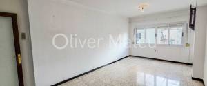 FOUR BEDROOM APARTMENT WITH ELEVATOR FOR SALE IN BONS AIRES