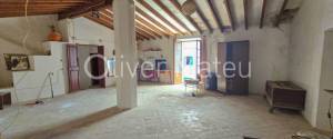SE VENDE CASA MALLORQUINA CON PROYECTO   A REFORMAR CON GARAJE  EN COSTITX