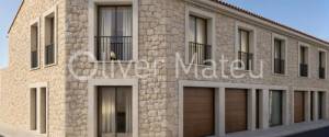 SMALL PROMOTION OF THREE SEMI-DETACHED HOUSES WITH GARAGE AND PRIVATE POOL IN PORTOL