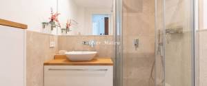 MODERN APARTMENT WITH SOLARIUM TERRACE AND PARKING IN SANTA CATALINA
