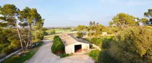 POSSESSIO" OF THE XIX CENTURY FOR SALE WITH MANY POSSIBILITIES