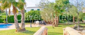 VILLA FOR SALE IN SA RAPITA CLOSE TO THE SEA