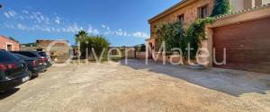 VILLAGE HOUSE WITH GARDEN, POOL AND GARAGE