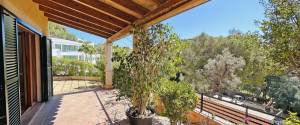 SEMI-DETACHED HOUSE STEPS AWAY FROM THE BEACH IN PORTALS NOUS