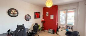 House in Genova with sea view, pool and spacious garage