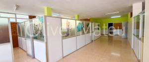 RETAIL SPACE IN SON RAPINYA