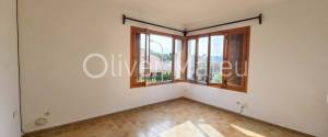 GERÄUMIGE WOHNUNG MIT GARAGE UND TERRASSE NUR WENIGE METER VOM MEER ENTFERNT