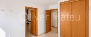 PISO MODERNO CON ASCENSOR Y PARKING EN ES RAFAL