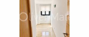 PISO MODERNO CON ASCENSOR Y PARKING EN ES RAFAL