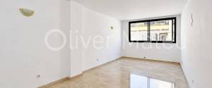 PISO MODERNO CON ASCENSOR Y PARKING EN ES RAFAL