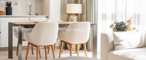 MODERNE WOHNUNG MIT SONNENTERRASSE UND PARKPLATZ IN SANTA CATALINA
