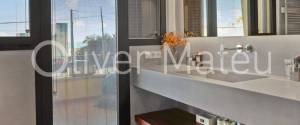 WOHNUNG MIT MEERBLICK, TERRASSE, PARKPLATZ UND POOL