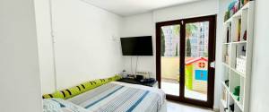 ERDGESCHOSS-WOHNUNG MIT TERRASSE, GARTEN UND PARKPLATZ