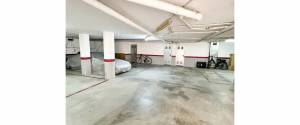 ERDGESCHOSS-WOHNUNG MIT TERRASSE, GARTEN UND PARKPLATZ