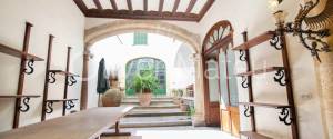HAUS ZU VERKAUFEN IN SOLLER MIT GARTEN UND GARAGE