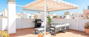 MODERNES PENTHOUSE MIT GROSSER DACHTERASSE