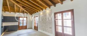 PENTHOUSE MIT TERRASSE UND GARAGE IM HERZEN DER ALTSTADT