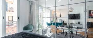 ÁTICO MODERNO CON GRAN TERRAZA SOLARIÚM