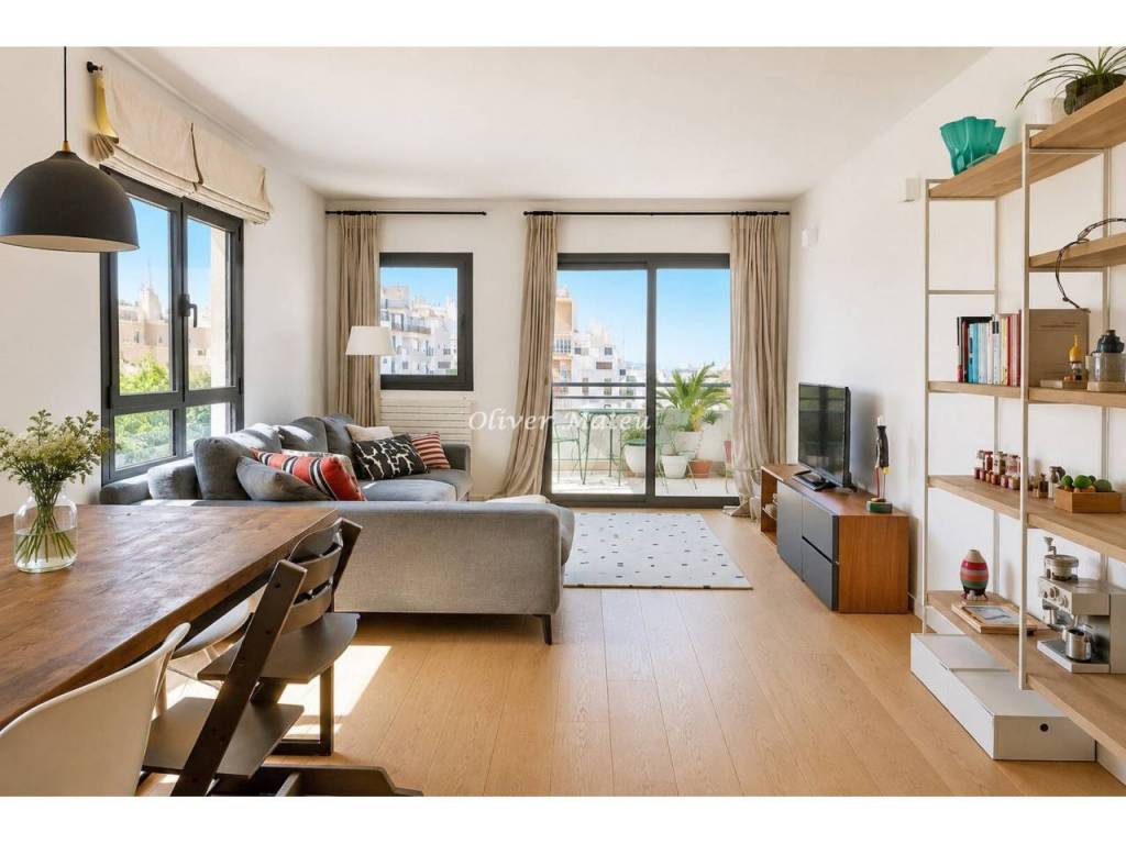 A Home Where Light, Design, and Location Come Together to Create an Exceptional Living Experience in Palma