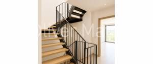 TOWN HOUSE WITH TERRACE, GARAGE, GARDEN , LIFT AND  CLEAR VIEWS