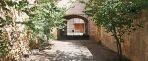 CASA EN EL CENTRO DE BINISSALEM CON 1594M² DE SOLAR Y 912M² DE CASA