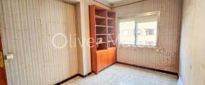 PISO DE CUATRO DORMITORIOS CON ASCENSOR A LA VENTA EN BONS AIRES