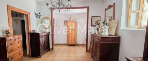 OPORTUNIDAD CASA MALLORQUINA EN SELVA CON PATIO-TERRAZA Y GARAJE PROPIO