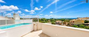 CHALET A ESTRENAR CON PISCINA Y VISTAS AL MAR EN GÉNOVA