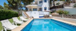 VILLA FOR SALE WITH SEA VIEWS