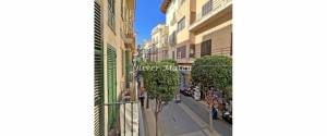 BUILDING WITH PRIVILEGED LOCATION IN THE PEDESTRIAN CENTER OF INCA