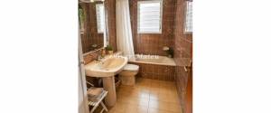 SPACIOUS HOME WITH GREAT POTENTIAL IN SON ARMADANS, 100 M FROM THE PROMENADE
