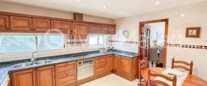 Apartment for sale with sea views