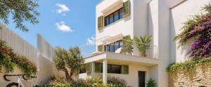 NEWLY BUILT VILLA WITH POOL AND SEA VIEWS IN GÉNOVA