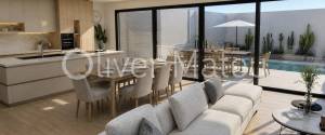 FULLY RENOVATED MALLORCAN HOUSE WITH GARAGE AND SWIMMING POOL