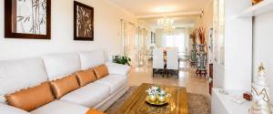 CENTRAL PENTHOUSE WITH LARGE TERRACES AND ICONIC VIEWS OF THE WINDMILLS