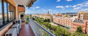 Spacious Apartment in the Heart of Avenidas, Palma de Mallorca