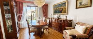 BRIGHT APARTMENT FOR SALE WITH PARKING AND GREAT POTENTIAL IN SON ARMADANS