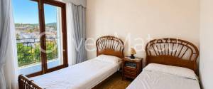 BRIGHT APARTMENT FOR SALE WITH PARKING AND GREAT POTENTIAL IN SON ARMADANS