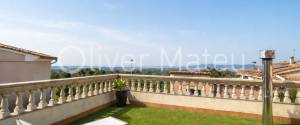 LARGE SEMI-DETACHED VILLA IN PORTOL WITH GARDEN, GARAGE, AND POOL