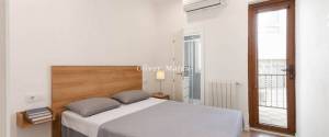 RENOVATED PENTHOUSE WITH PRIVATE TERRACE IN THE HEART OF PALMA