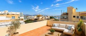 EXCLUSIVE PENTHOUSE WITH TERRACE AND PRIVATE SOLARIUM - PANORAMIC SEA VIEWS