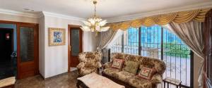 Elegant Apartment with Large Terrace, Pool, and Elevator in Rafal Vell, Palma