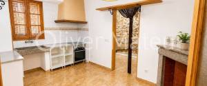 MALLORCAN HOUSE ON TWO FLOORS WITH PATIO