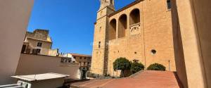 UNIQUE BUILDING IN PLAÇA ESPANYA – A ONE-OF-A-KIND OPPORTUNITY TO CREATE A HOME OR BUSINESS