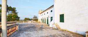 POSSESSIO" OF THE XIX CENTURY FOR SALE WITH MANY POSSIBILITIES