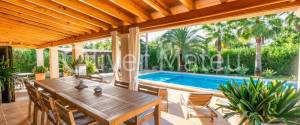20.000 M ² FINCA WITH VILLA, GARAGE, POOL AND TWO BUSINESS OPERATIONS: HOLIDAY RENTAL AND AVOCADO FARM