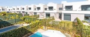 VILLA WITH PRIVATE POOL 400M FROM THE BEACH