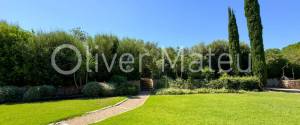 VILLA WITH HOLIDAY RENTAL LICENSE, TWO GUEST HOUSES AND HORSE STABLES