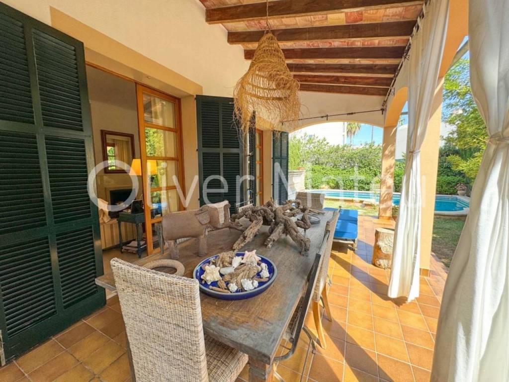 VILLA FOR SALE IN LA BONANOVA - PALMA