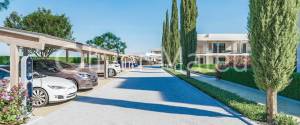 LAST UNITS. GROUND FLOOR APARTMENTS WITH TWO BEDROOMS, PRIVATE GARDEN, GARAGE AND STORAGE ROOM. COMMUNAL SWIMMING POOL